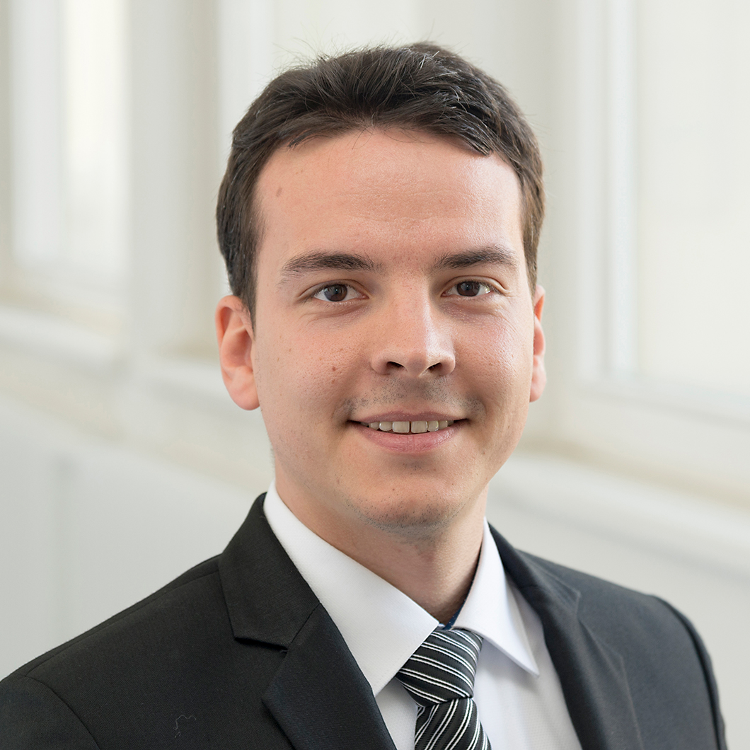 Dr.-Ing. Dustin Häßler Dr.-Ing. Dustin Häßler