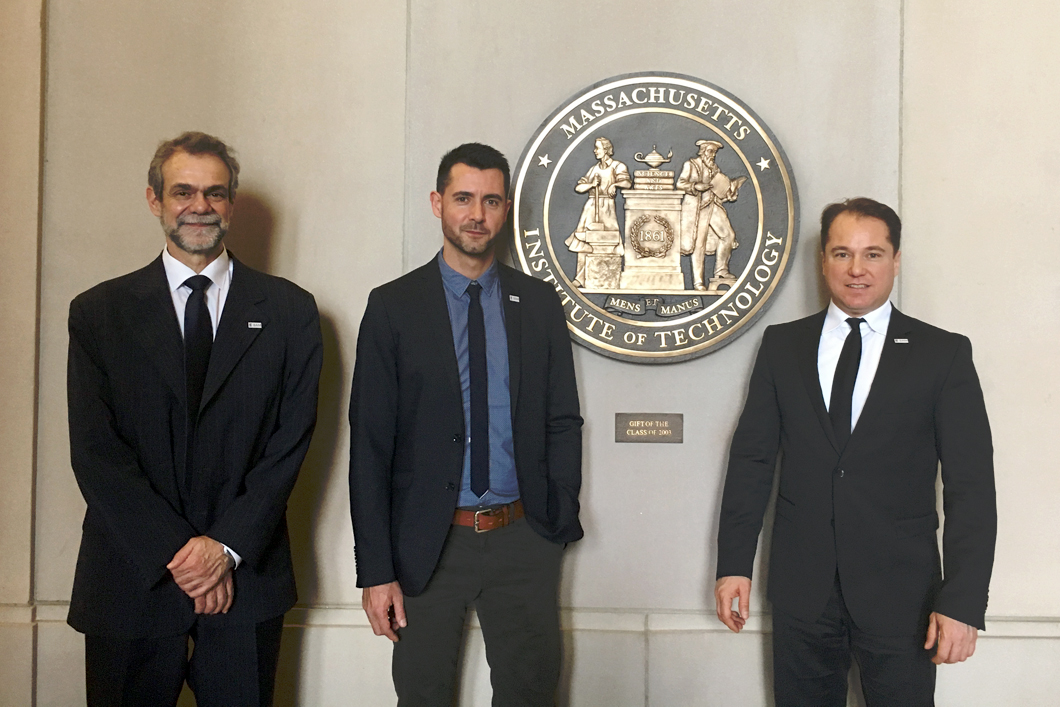 Bild von Dr. Pedro Portella, Danny Bialkowski und Venio Quinque von der BAM zu Gast beim MIT Bild von Dr. Pedro Portella, Danny Bialkowski und Venio Quinque von der BAM zu Gast beim MIT