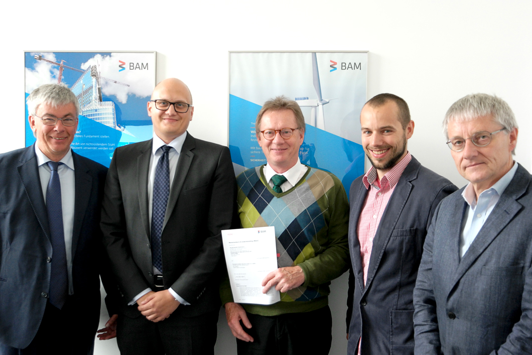 Feierliche Unterzeichnung des Memorandum of Understanding Feierliche Unterzeichnung des Memorandum of Understanding