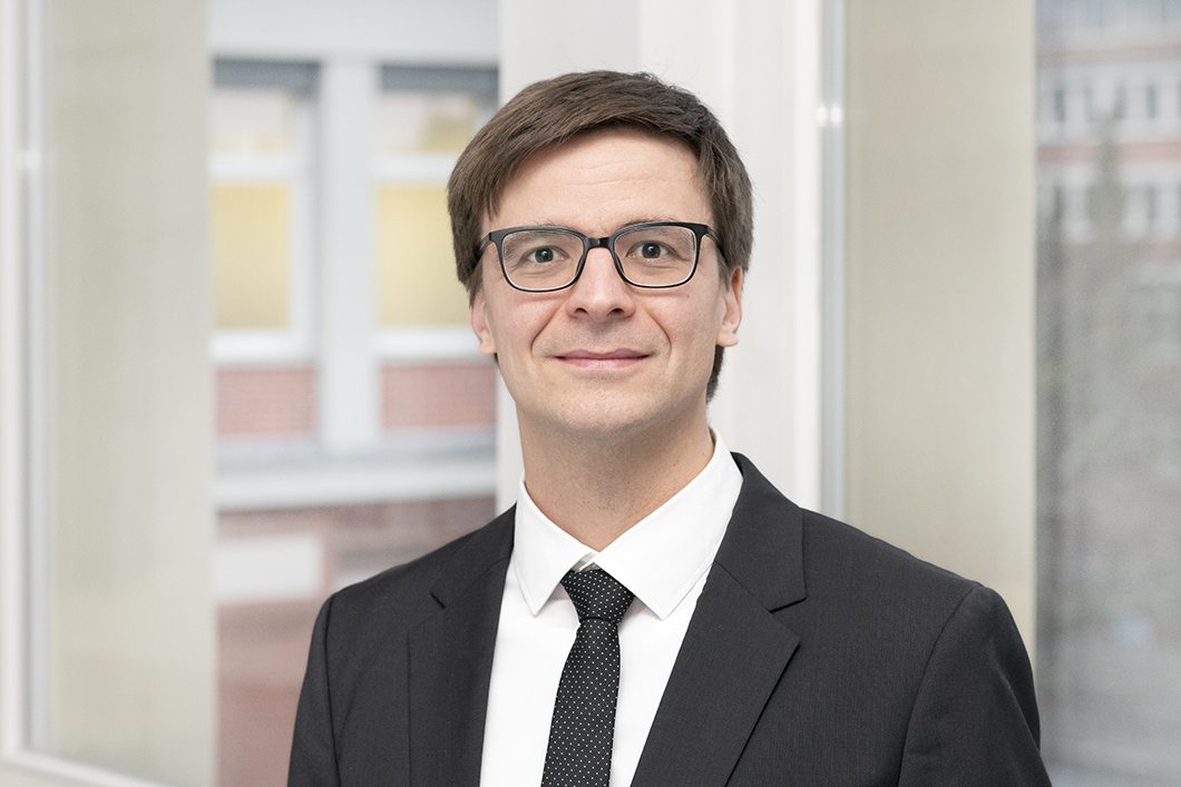 Dr. Thilo Muth, Referatsleiter eScience an der BAM Dr. Thilo Muth, Referatsleiter eScience an der BAM