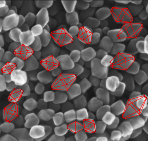 Von der BAM sichtbar gemacht: Titandioxid-Nanopartikel in Hochleistungssolarzellen mit bi-pyramidaler Form Von der BAM sichtbar gemacht: Titandioxid-Nanopartikel in Hochleistungssolarzellen mit bi-pyramidaler Form
