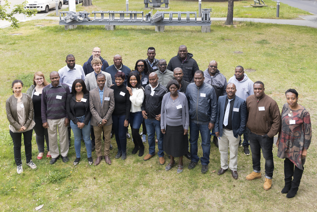 The participants of the BAM excursion together with PTB The participants of the BAM excursion together with PTB