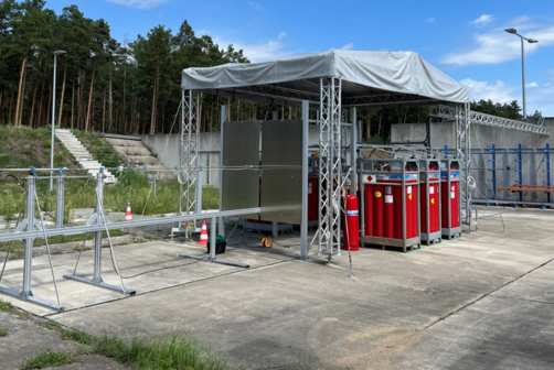 Test stand at the BAM TTS, size of test rig 18 m x 5 m x 4 m (Length x Width x Height) Test stand at the BAM TTS, size of test rig 18 m x 5 m x 4 m (Length x Width x Height)