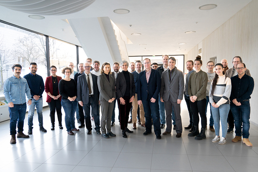 Group photo Graduate School "Trustworthy Hydrogen" with BTU und BAM Group photo Graduate School "Trustworthy Hydrogen" with BTU und BAM