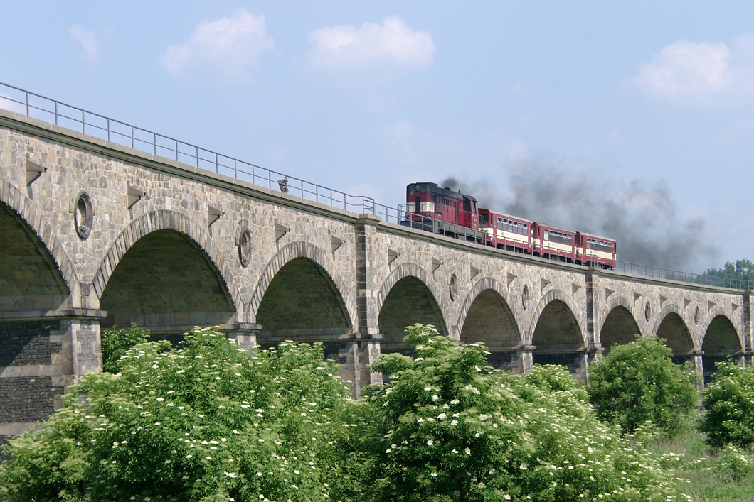 Bridge constructions are essential components of the entire traffic and transport infrastructure Bridge constructions are essential components of the entire traffic and transport infrastructure