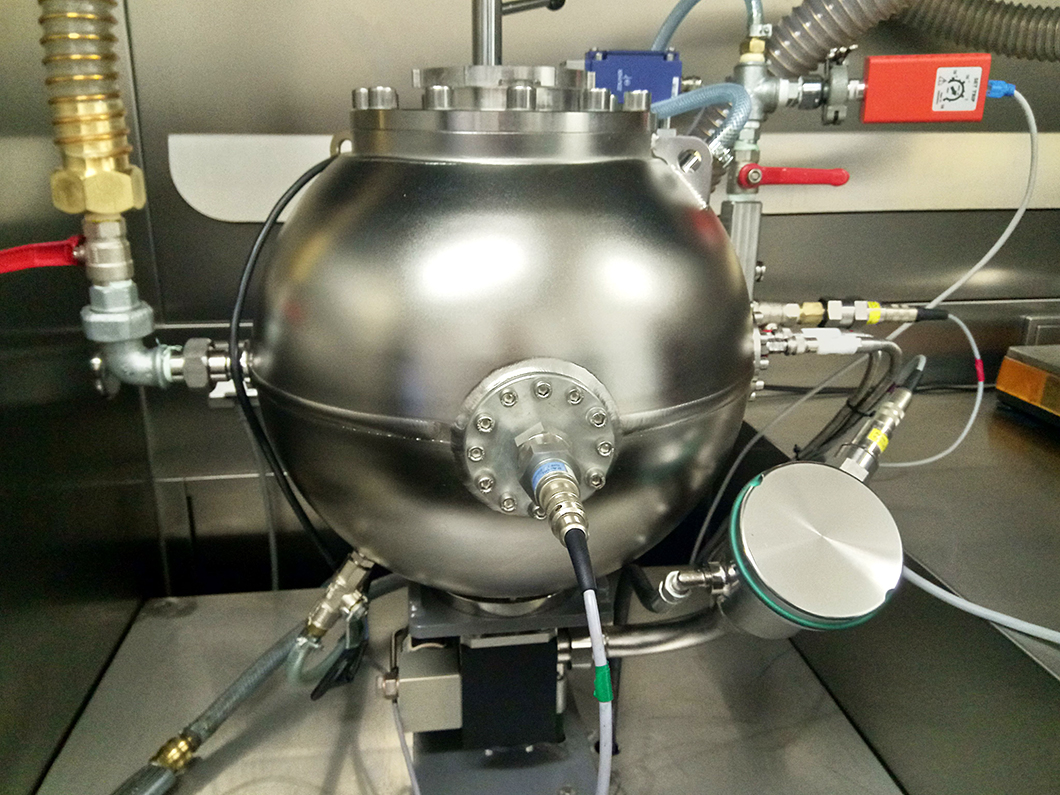 20L sphere with additional pressure sensors 20L sphere with additional pressure sensors