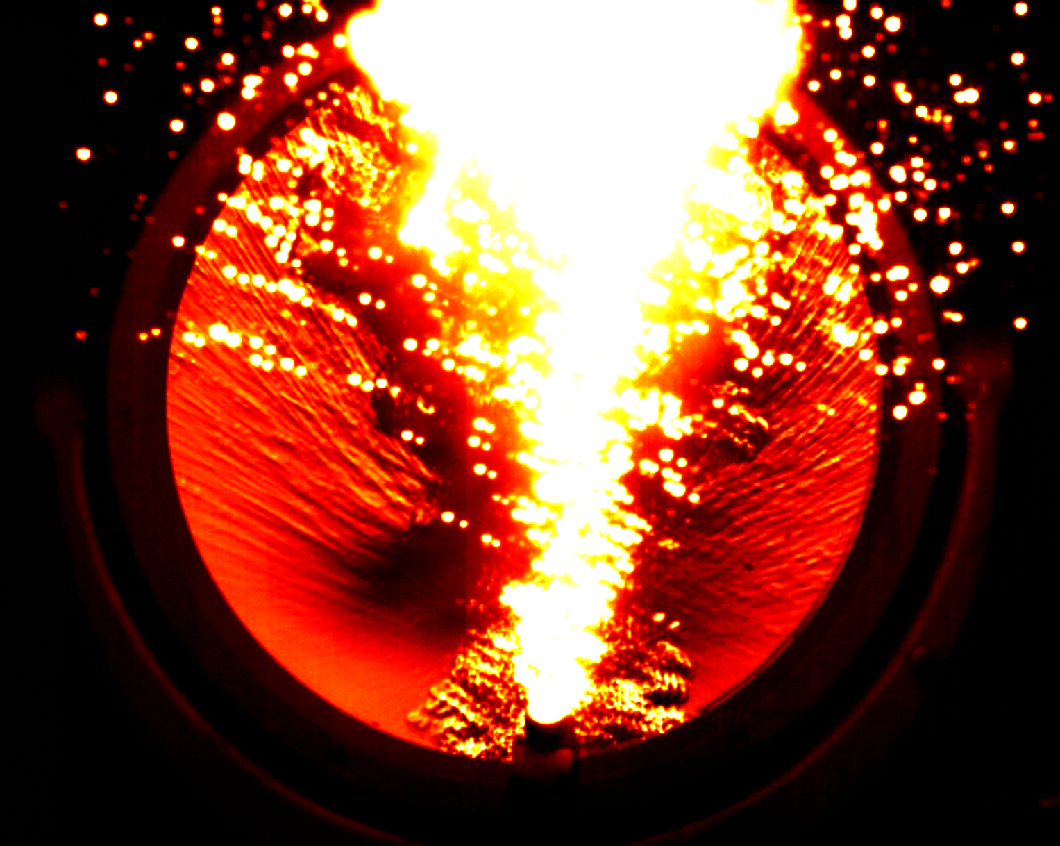 High-speed (10,000 fps) streak recording High-speed (10,000 fps) streak recording