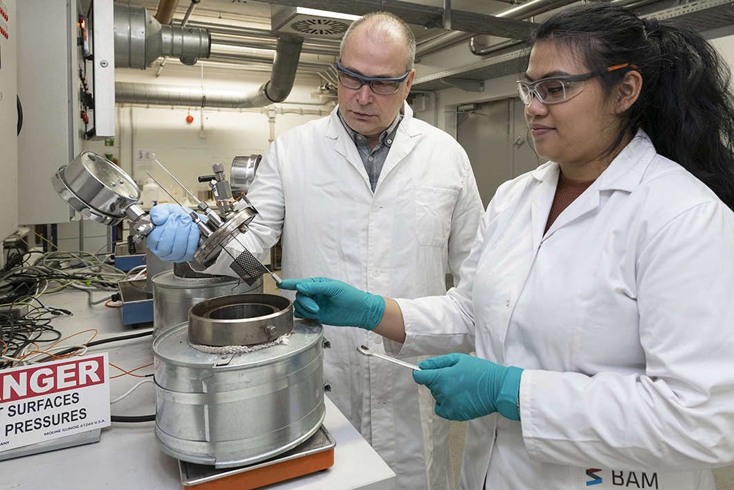 Dr. Ralph Bäßler and Dr. Gabriela Aristia