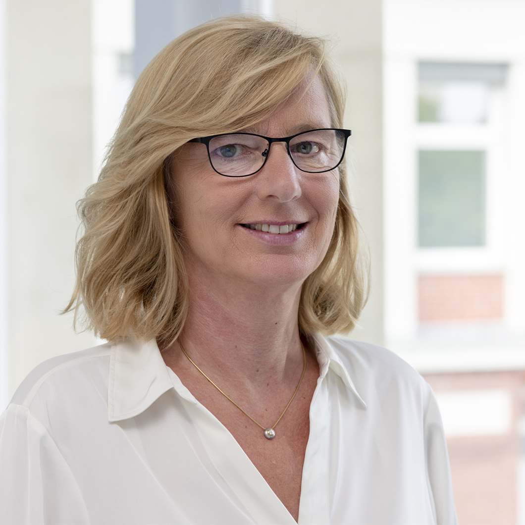 Prof. Dr.-Ing. habil. Katharina Löwe Prof. Dr.-Ing. habil. Katharina Löwe, Leiterin Abteilung Chemische Sicherheitstechnik der Bundesanstalt für Materialforschung und -prüfung (BAM)