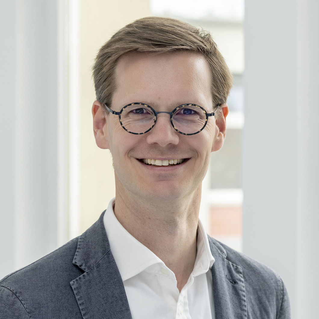 Dr. Robert Maaß Dr. Robert Maaß, Leiter Abteilung Werkstofftechnik der Bundesanstalt für Materialforschung und -prüfung (BAM)