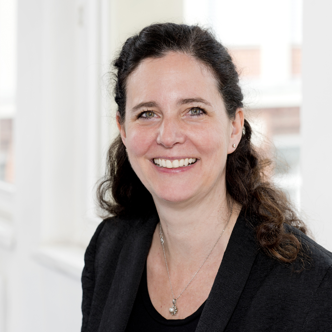 Dr.-Ing. Anja Hofmann-Böllinghaus Dr.-Ing. Anja Hofmann-Böllinghaus, Fachbereich Technische Eigenschaften von Polymerwerkstoffen der Bundesanstalt für Materialforschung und -prüfung (BAM)