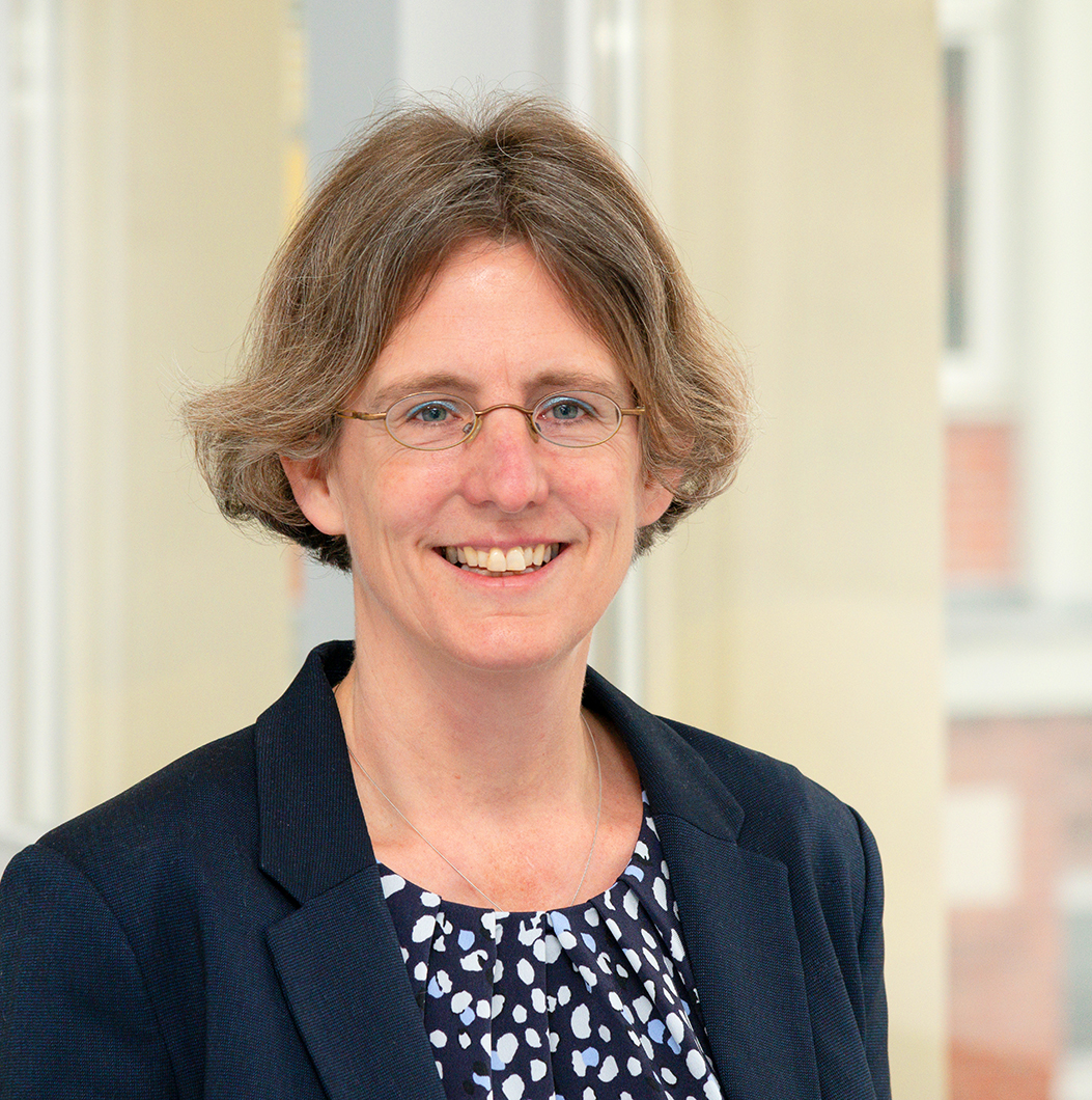 Dr. Julia von Werder Dr. Julia von Werder