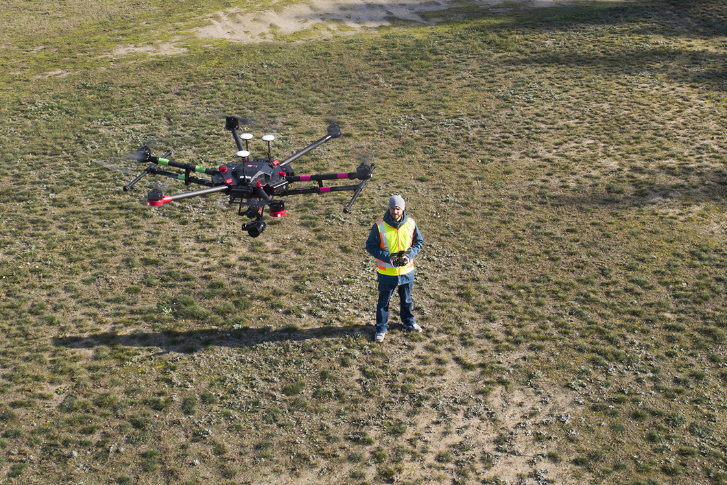 Smarte Drohnen im Test aufsteigendes UAS