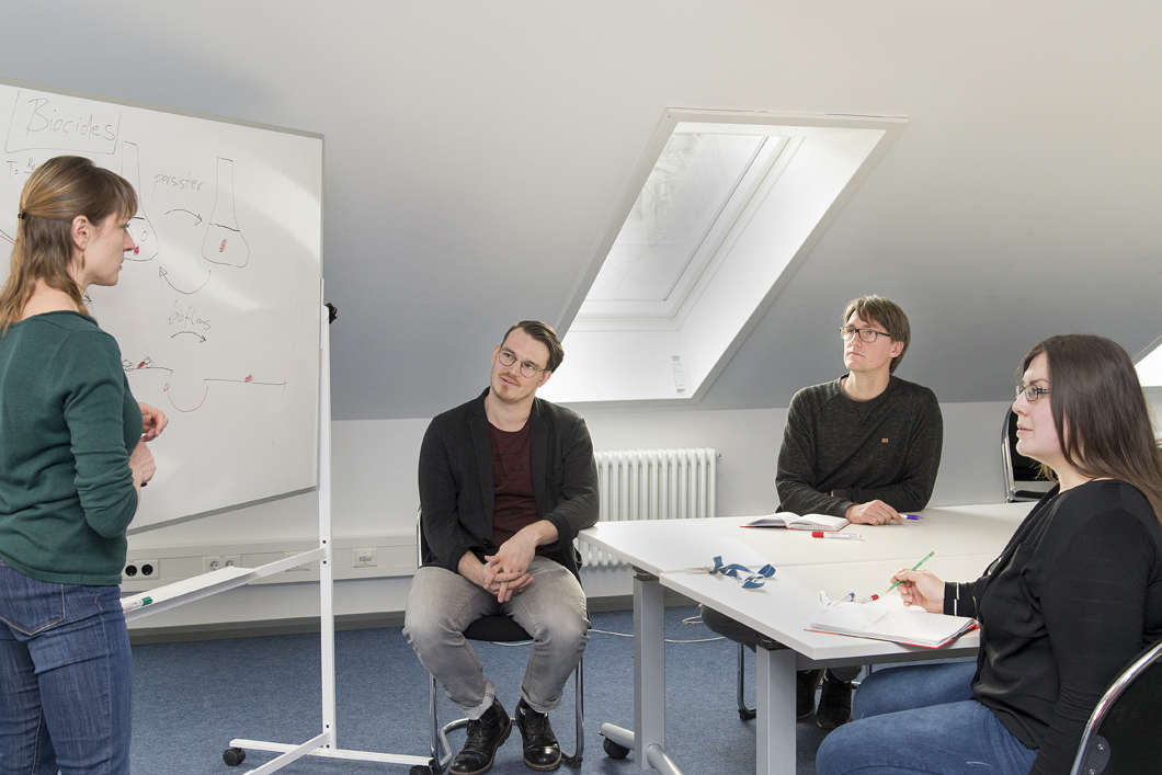 Franziska Pietsch, Niclas Nordholdt, Dr. Frank Schreiber, Selina Broska (from left to right)