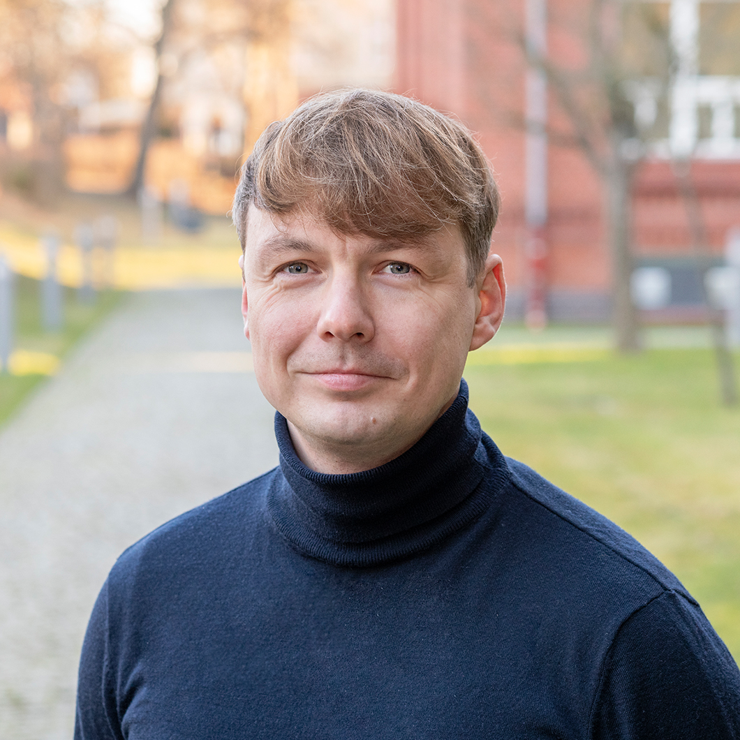 Dr.-Ing. Christoph Völker Dr.-Ing. Christoph Völker